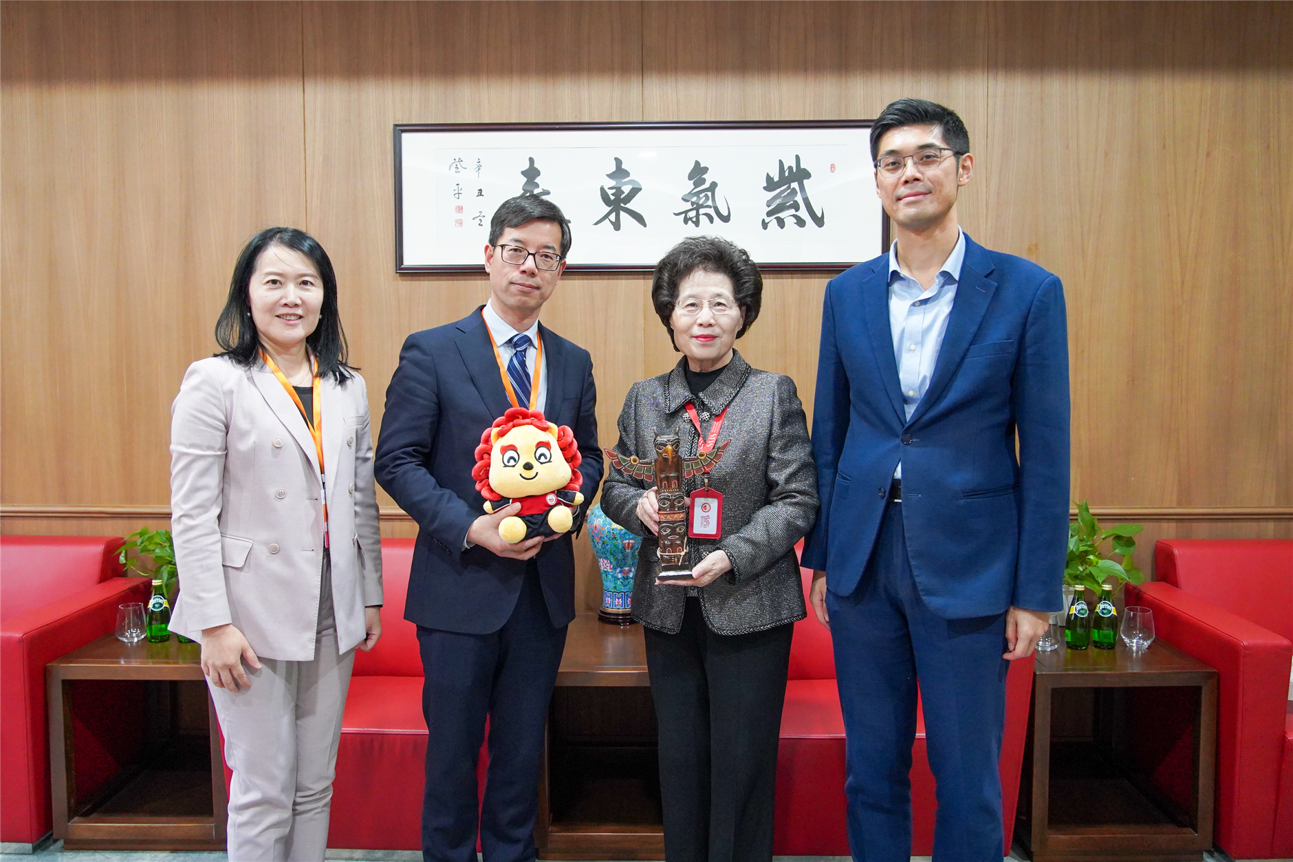 微信图片_2025-12-01_091421_215.jpg 微信图片_2025-12-01_091421_215.jpg