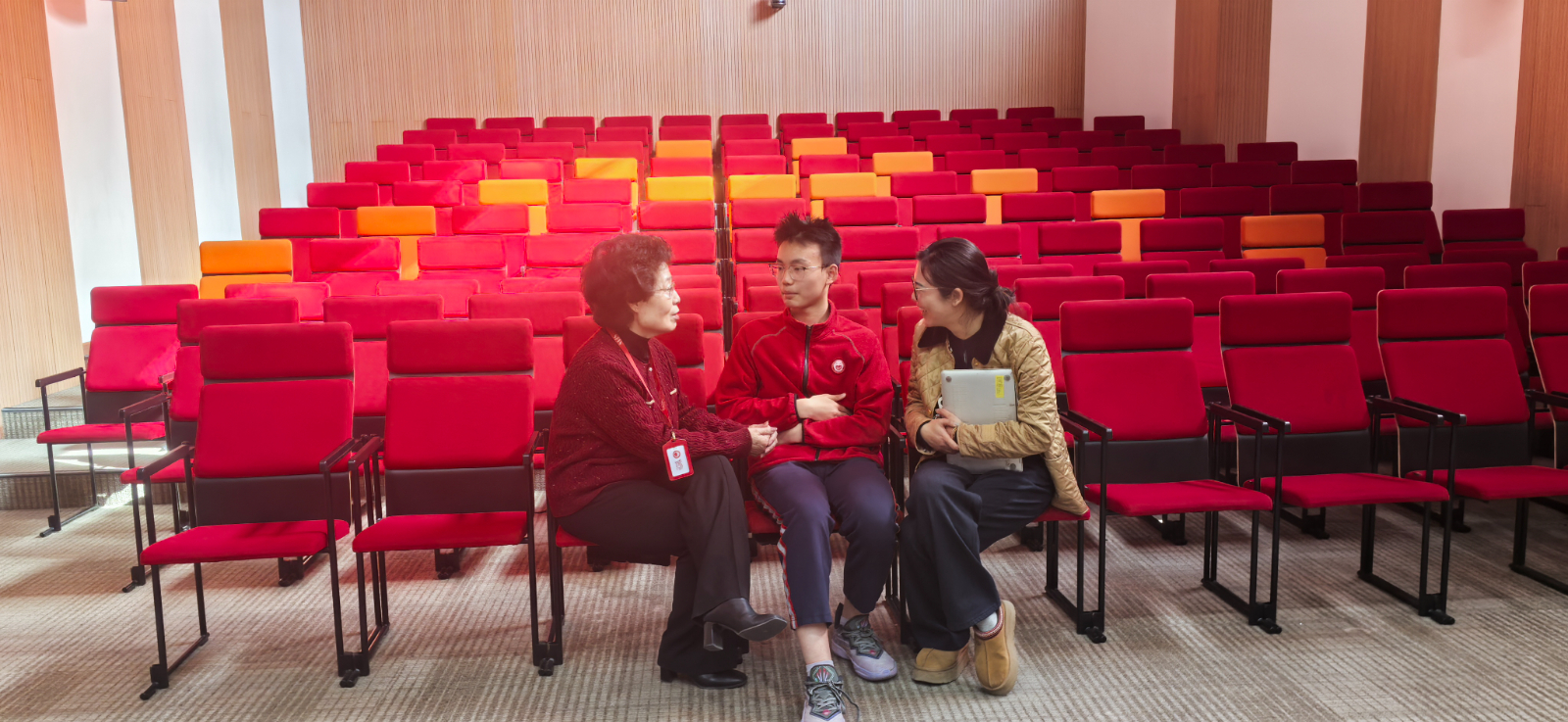 微信图片_20251128122622_279_133.jpg 微信图片_20251128122622_279_133.jpg