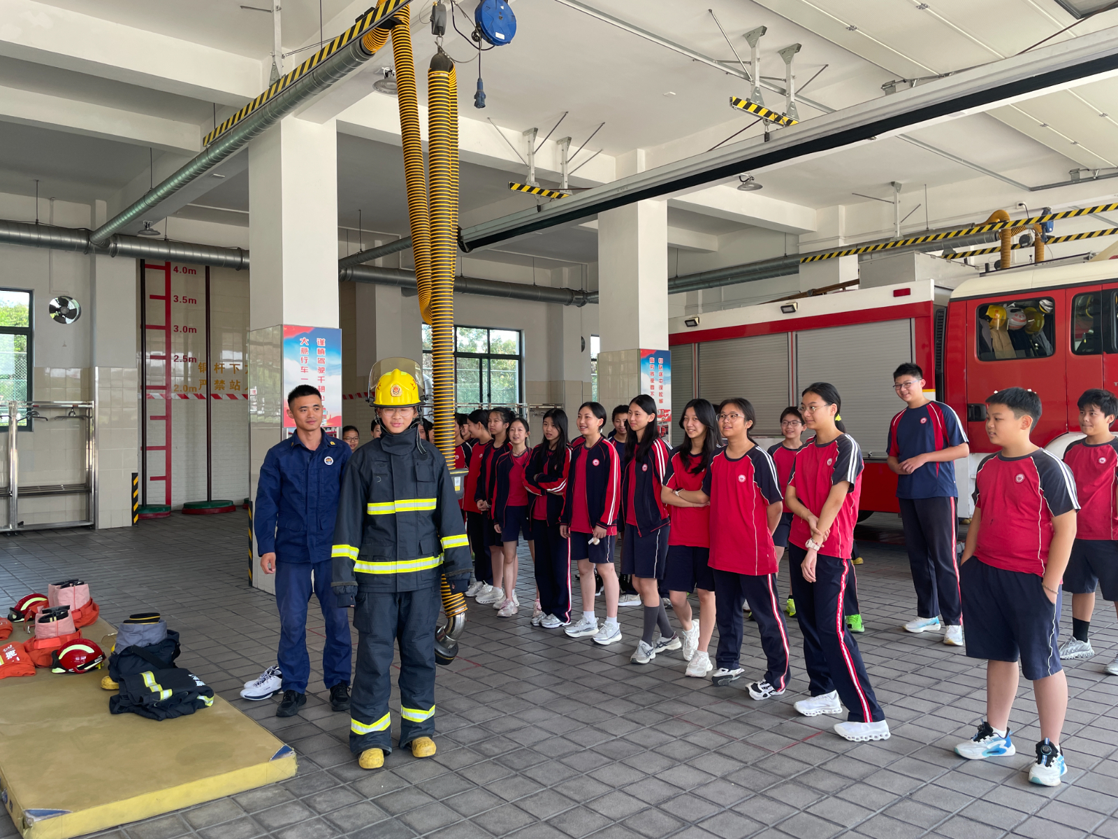 微信图片_2025-10-12_150632_262.jpg
