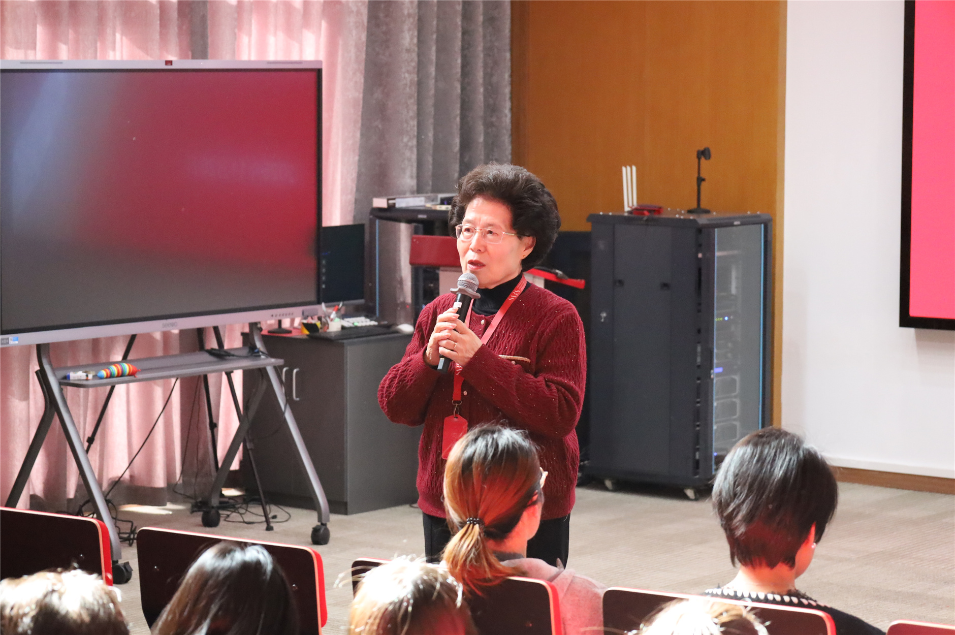 IMG_2243.jpg IMG_2243.jpg